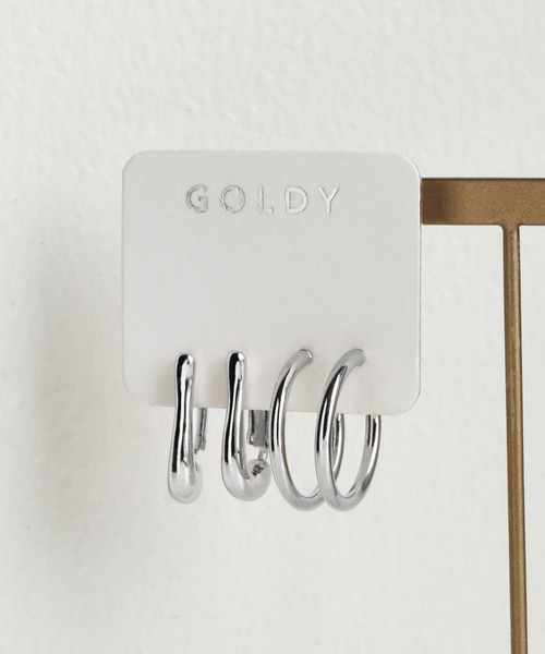 GOLDY(ゴールディ)の「フロー ドロップ & ミニ 2ペア イヤリング(イヤリング・レディース・ピンク系その他/シルバー/ゴールド・FREE)」の4枚目の写真