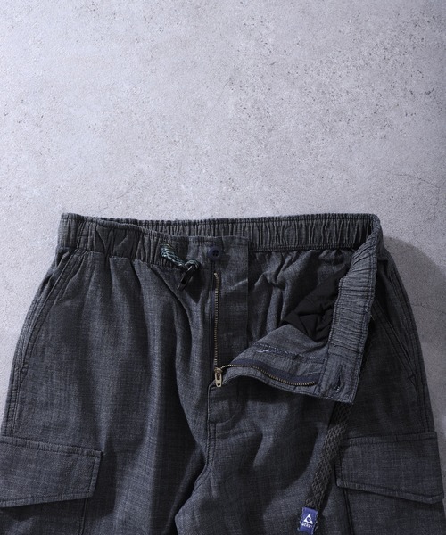 GERRY（ジェリー）の「【GERRY】 シャンブレー ・ ポプリン UVカット ストレッチ ワイド カーゴパンツ（カーゴパンツ・メンズ・ブルー/ブラック/オリーブ/サンドベージュ/サックスブルー・SMALL/MEDIUM/LARGE/X-LARGE）」の8枚目の写真