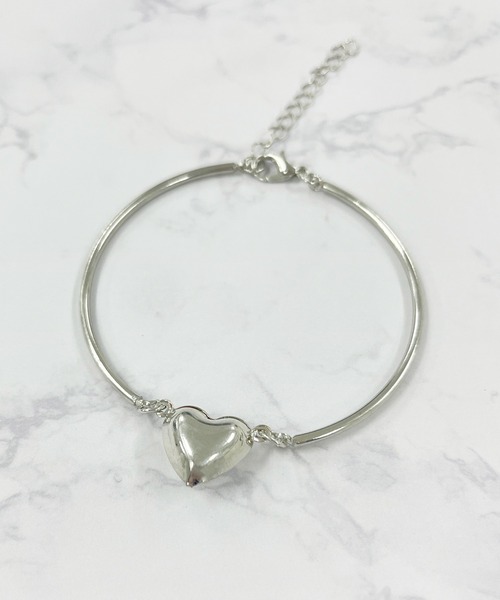 poiregnee（ポワニェ）の「［select］ハートブレスレット（ブレスレット・レディース・シルバー・FREE）」の2枚目の写真
