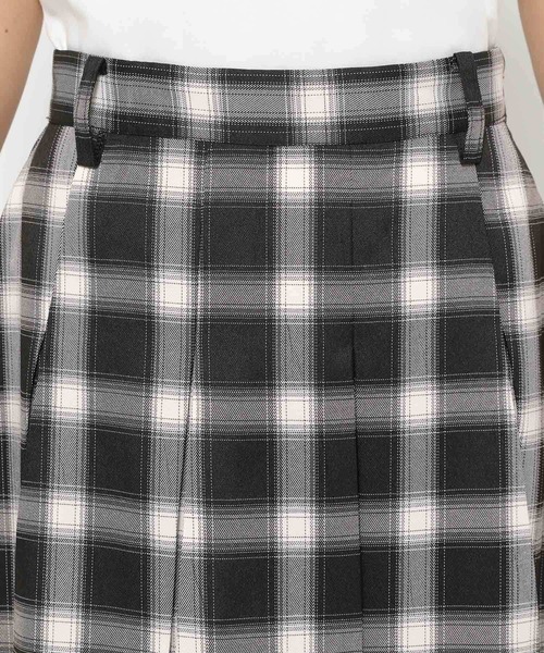 FOREVER 21（フォーエバー トゥエンティーワン）の「【2024FW】チェックプリーツミディスカート（スカート・レディース・グレー/レッド/グリーン・MEDIUM/SMALL）」の8枚目の写真