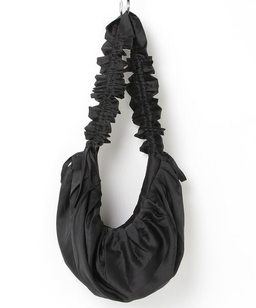 poiregnee（ポワニェ）の「［select］シャーリングフリルショルダー（ショルダーバッグ・レディース・アイボリー/ブラック・FREE）」の4枚目の写真