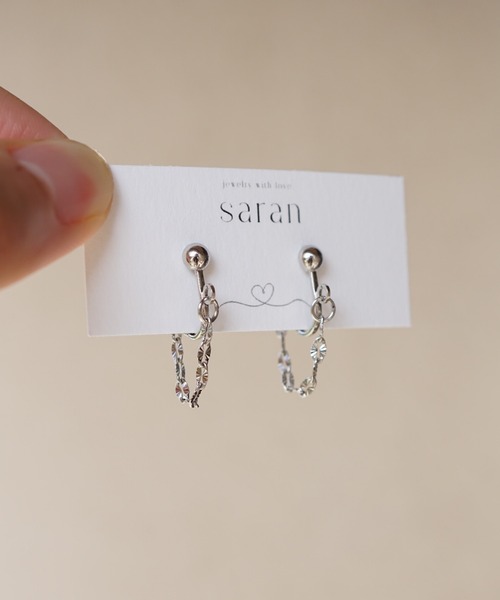 CERCA（チェルカ）の「saran jewelry/デザイン ペタル チェーン ミニ イヤリング（イヤリング・レディース・ゴールド/シルバー・FREE）」の7枚目の写真