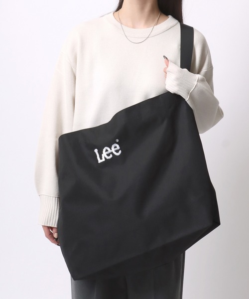 Lee(リー)の「Lee/リー ロゴ ワンポイント刺繍 ビッグショルダーバッグ/ニュースペーパーバッグ/レディース メンズ/大容量(ショルダーバッグ・レディース・ブラック/オフホワイト/シルバー・FREE)」の18枚目の写真