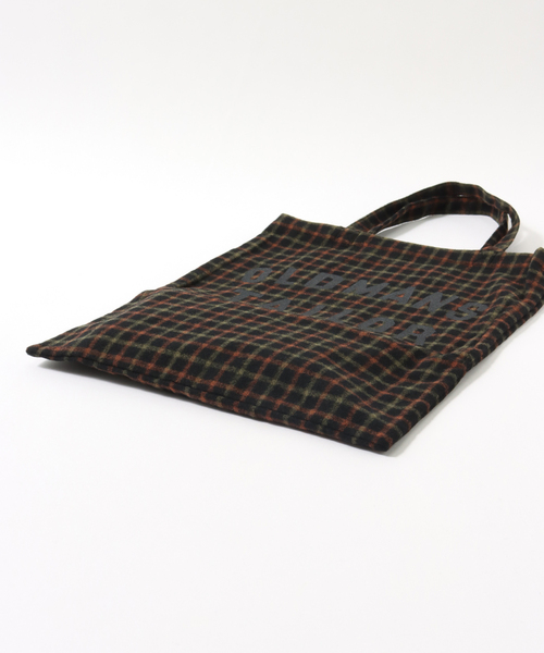 journal standard Furniture （ジャーナルスタンダードファニチャー）の「【R&D.M.Co/オールドマンズテイラー】OMT PRINT TOTE BAG　トートバック（トートバッグ・レディース・ベージュ/ブラック・FREE）」の9枚目の写真