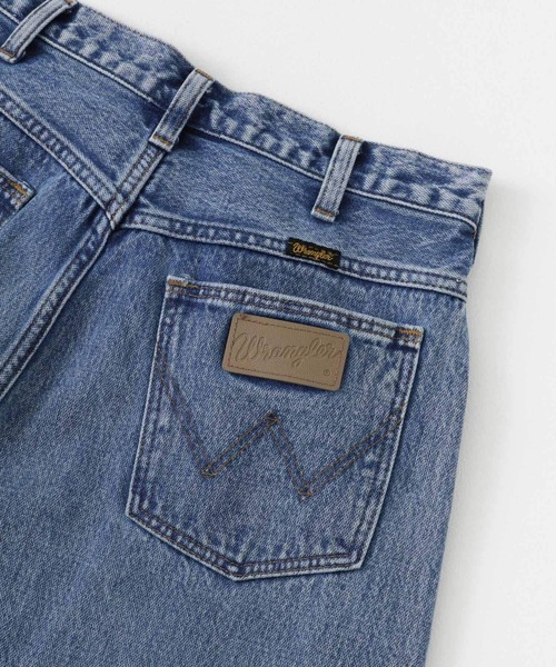SENSE OF PLACE by URBAN RESEARCH(センスオブプレイスバイアーバンリサーチ)の「『WEB限定』Wrangler DENIM BARREL PANTS(デニムパンツ・メンズ・ライトインディゴブルー/インディゴブルー・SMALL/MEDIUM)」の13枚目の写真