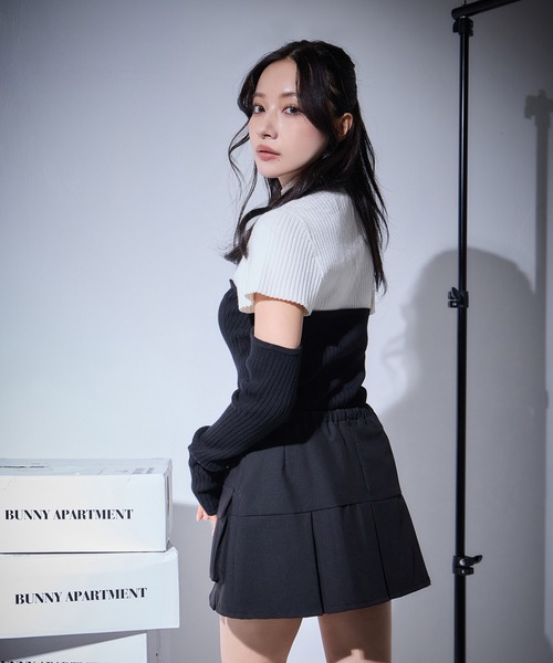 ANDGEEBEE（アンジービー）の「コルセットデザインニット（ニット/セーター・レディース・ホワイト/グレー・FREE）」の4枚目の写真