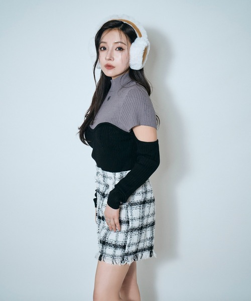 ANDGEEBEE（アンジービー）の「コルセットデザインニット（ニット/セーター・レディース・ホワイト/グレー・FREE）」の17枚目の写真