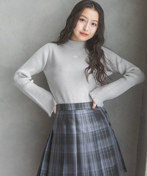 repipi armario（レピピ アルマリオ）の「フレアプチハイリブニット