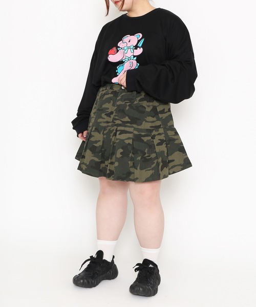 PUNYUS（プニュズ）の「ベアプリントビッグロンＴ（Tシャツ/カットソー・レディース・ブラック/ホワイト・3/4）」の3枚目の写真