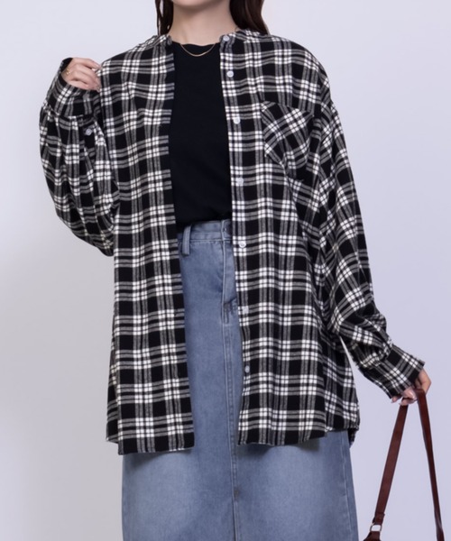 NAVY(ネイビー)の「NAVY ルーズ チェックチュニックシャツ 綿100%(シャツ/ブラウス・レディース・ネイビー/ベージュ/ブラック/ブルー・フリー)」の10枚目の写真