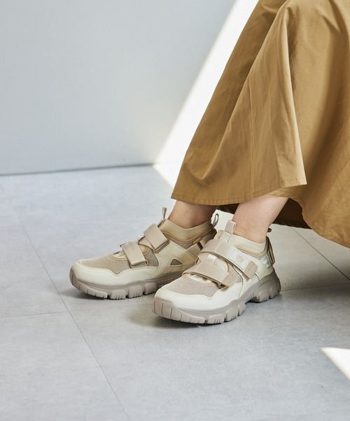 ear PAPILLONNER(イアパピヨネ)の「【SHAKA(シャカ)】OTTER TRAIL AT w/INNER SOCK/スニーカーサンダル(オッタートレイルAT)(スニーカー・レディース・ブラック/ベージュ・6/5/7)」の20枚目の写真