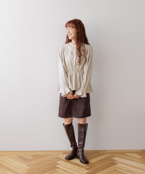 flower（フラワー）の「キャンディースリーブブラウス3（シャツ/ブラウス・レディース・ホワイト/ベージュ・FREE）」の3枚目の写真