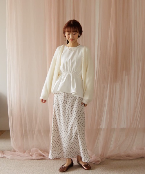 flower（フラワー）の「キャンディースリーブブラウス3（シャツ/ブラウス・レディース・ホワイト/ベージュ・FREE）」の7枚目の写真