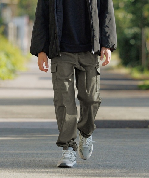 GLOBAL WORK（グローバルワーク）の「あったかスゴラクストレッチカーゴパンツ/115796（カーゴパンツ・キッズ・ブラック/カーキ/ブラック系その他/ブルー・120cm/130cm/140cm/150cm/160cm/170cm）」の5枚目の写真