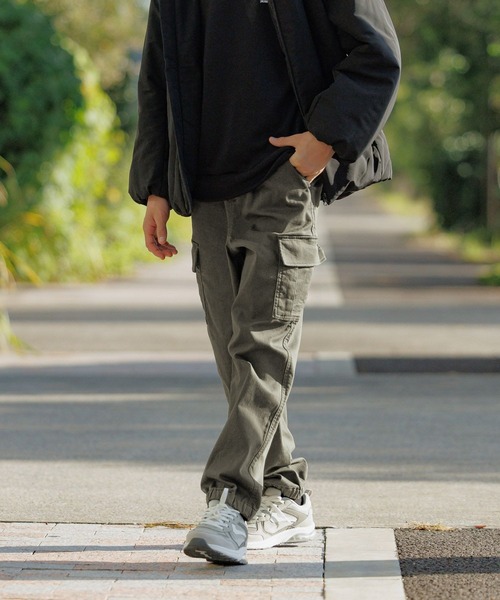 GLOBAL WORK（グローバルワーク）の「あったかスゴラクストレッチカーゴパンツ/115796（カーゴパンツ・キッズ・ブラック/カーキ/ブラック系その他/ブルー・120cm/130cm/140cm/150cm/160cm/170cm）」の6枚目の写真