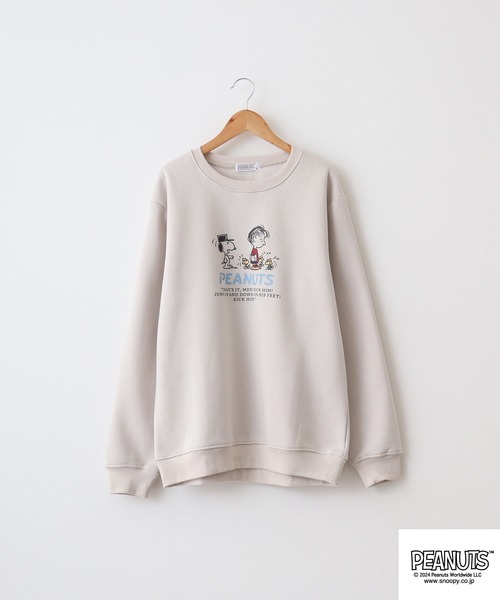 PEANUTS(ピーナッツ)の「PEATNUTS 日常柄プリント裏起毛トレーナー(スウェット・メンズ・オートミール/マスタード/チャコール/アイボリー/ピンクベージュ/ネイビー・S/M/L)」の7枚目の写真