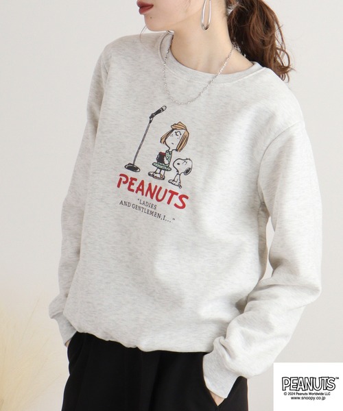 PEANUTS(ピーナッツ)の「PEATNUTS 日常柄プリント裏起毛トレーナー(スウェット・メンズ・オートミール/マスタード/チャコール/アイボリー/ピンクベージュ/ネイビー・S/M/L)」の17枚目の写真