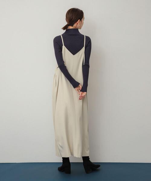 SENSE OF PLACE by URBAN RESEARCH（センスオブプレイスバイアーバンリサーチ）の「プリーツキャミワンピース（ワンピース・レディース・チャコールグレー/ブラック/ライトベージュ・ONE/S）」の20枚目の写真