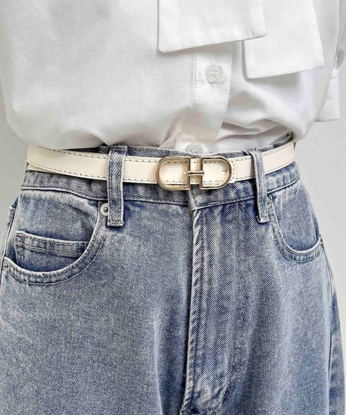 INGNI（イング）の「TOP式リバーシブルベルト（ベルト・レディース・アイボリー/ブラック・ONE SIZE）」の7枚目の写真