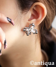 antiqua | フラワーパールピアス(ピアス(両耳用))