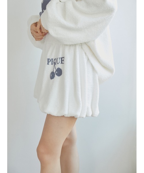 gelato pique（ジェラートピケ）の「エアモコチェリージャガードバルーンショートパンツ（ルームウェア/パジャマ・レディース・オフホワイト/ネイビー・FREE）」の3枚目の写真