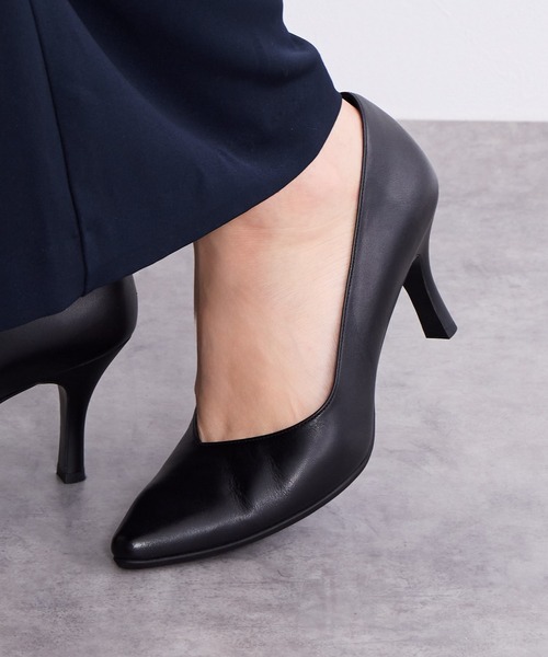 卑弥呼(ヒミコ)の「【Made in Japan】【卑弥呼】【撥水】ナナメカットヒールパンプス/653102(パンプス・レディース・ベージュ/ブラック/シルバー・22.0cm/22.5cm/23.0cm/23.5cm/24.0cm/24.5cm/25.0cm/21.5cm/25.5cm/26.0cm)」の15枚目の写真