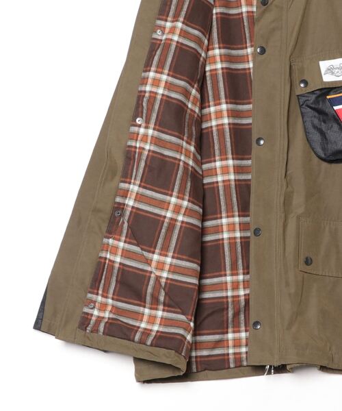 WHIZLIMITED（ウィズリミテッド）の「TRANSPORT JACKET（その他アウター・メンズ・ブラック/オリーブ・MEDIUM/LARGE）」の6枚目の写真