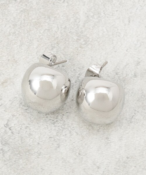 OPAQUE.CLIP（オペークドットクリップ）の「メタルピアス（ピアス（両耳用）・レディース・ゴールド/シルバー・00）」の2枚目の写真