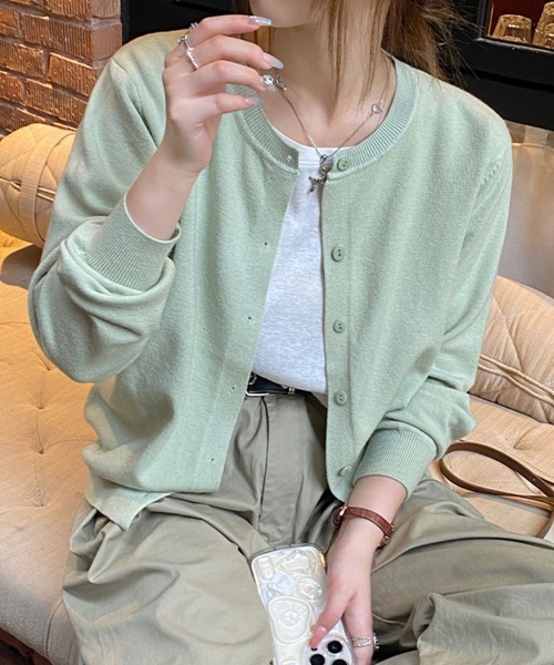 SallyLunn(サリーラン)の「クルーネックニットカーディガン(カーディガン/ボレロ・レディース・ブラック/アイボリー/オレンジ/ワインレッド/グリーン/ブルー/グレー・FREE)」の2枚目の写真