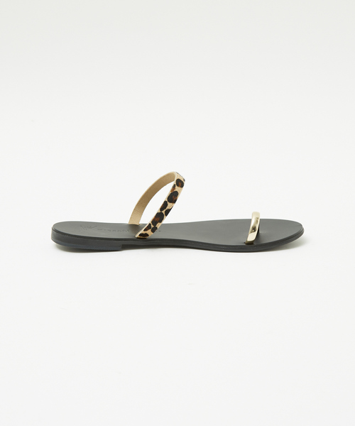 【未使用】NICOLAS LAINAS レオパード トングサンダル38 NICOLAS LAINAS/ニコラスライナス】レオパードトングサンダル