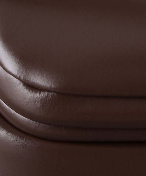 OSOI（オソイ）の「【一部別注】＜OSOI＞FOLDER BROT バッグ（ショルダーバッグ・レディース・オフホワイト/ブラック/ダークブラウン・FREE）」の14枚目の写真