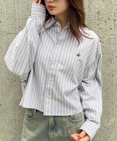 FOREVER 21（フォーエバー トゥエンティーワン）の「【2025SS】【Beverly Hills Polo Club】クロップドシャツ（シャツ/ブラウス・レディース・ブラック/オフホワイト/グレー系その他/グリーン系その他/ブルー系その他/レッド系その他・FREE）」の4枚目の写真