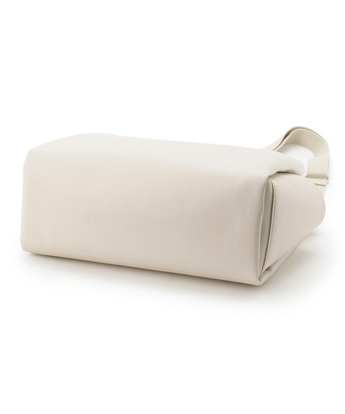 SHOO・LA・RUE(シューラルー)の「3WAYトートバッグ(トートバッグ・レディース・ベージュ系4/ブラック/ナチュラル・00)」の16枚目の写真