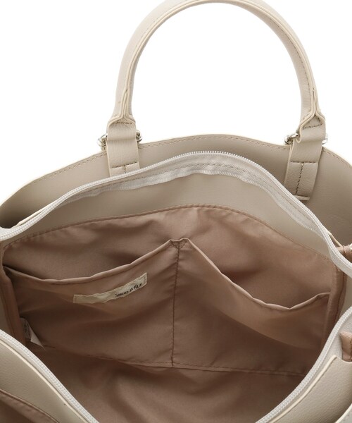 SHOO・LA・RUE(シューラルー)の「3WAYトートバッグ(トートバッグ・レディース・ベージュ系4/ブラック/ナチュラル・00)」の22枚目の写真