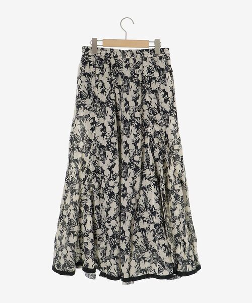 le.coeur blanc（ルクールブラン）の「《手洗い可能》Fanaka別注バイカラーフラワースカート（スカート・レディース・ブルー/ブラック・38）」の20枚目の写真