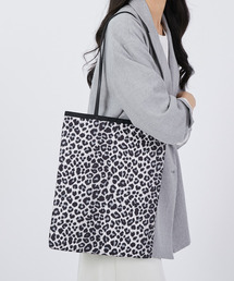 LeSportsac（レスポートサック）の「VERTICAL CITY TOTE アップタウン