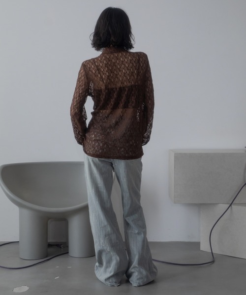 VACANCY（ヴァカンシー）の「ドロストレースシアーシャツ/新色追加（シャツ/ブラウス・レディース・ホワイト/ブラック/レッド/ブラウン・FREE）」の13枚目の写真