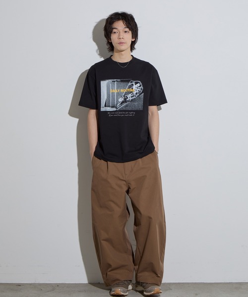 SLICK(スリック)の「【SLICK/スリック】Regular Fit Printed T-Shirt (Routin) / レギュラーフィットプリントTシャツ /レギュラーフィット / ヘビーウェイト(Tシャツ/カットソー・メンズ・ホワイト/ブラック・3/2/1)」の19枚目の写真