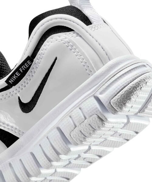 【新品】NIKE ナイキ ダイナモフリー　白　20.5センチ ヨドバシ.com - ナイキ NIKE ダイナモ フリー キッズ