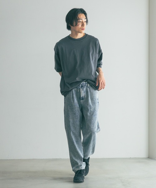 LOWRYS FARM（ローリーズファーム）の「ライトデニムイージーパンツ　 329250（デニムパンツ・メンズ・ブラック/ブルー・MEDIUM/LARGE）」の12枚目の写真