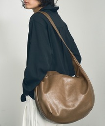 Shoowtime（ショウタイム）の「Synthetic Leather Shoulder Bag / 合成皮革ショルダーバッグ（ショルダーバッグ）」