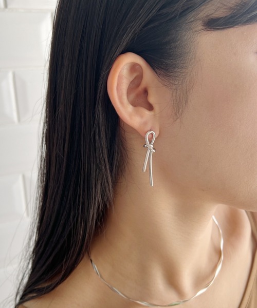 ciite' surgical stainless（シーテサージカルステンレス）の「【 金属アレルギー対応 】結びピアス  (両耳用) サージカルステンレス（ピアス（両耳用）・レディース・シルバー/ゴールド・FREE）」の20枚目の写真