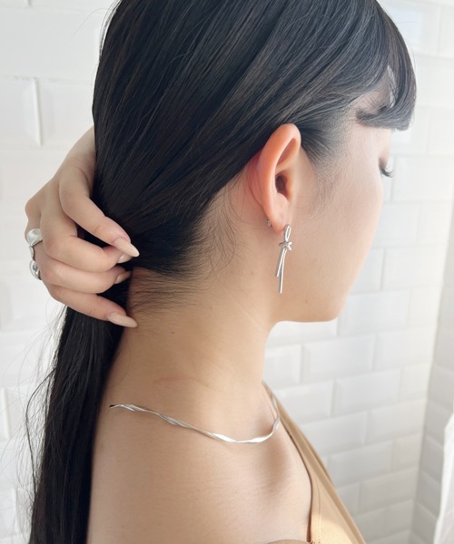 ciite' surgical stainless（シーテサージカルステンレス）の「【 金属アレルギー対応 】結びピアス  (両耳用) サージカルステンレス（ピアス（両耳用）・レディース・シルバー/ゴールド・FREE）」の21枚目の写真