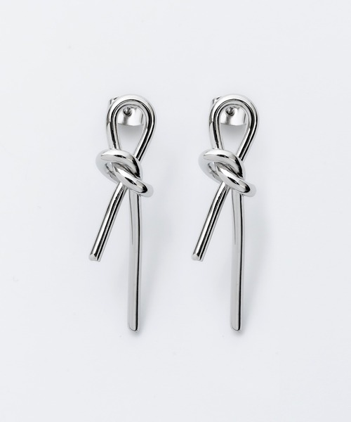 ciite' surgical stainless（シーテサージカルステンレス）の「【 金属アレルギー対応 】結びピアス  (両耳用) サージカルステンレス（ピアス（両耳用）・レディース・シルバー/ゴールド・FREE）」の5枚目の写真