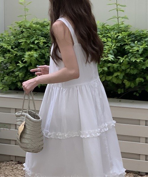 gossip!ロサンゼルス(ゴシップロサンゼルス)の「YUGA サスペンダー ロングワンピース(ワンピース・レディース・ホワイト・M/L)」の6枚目の写真