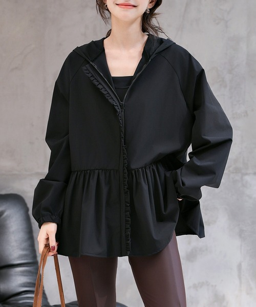 TeddyShop(テディショップ)の「【UVカット率 99%以上/UPF50+/接触冷感/水陸両用/ふわり超軽量/大きいサイズ有】長ぽわん袖 フード付き フリル ラッシュガード パーカー(パーカー・レディース・ブラック/ベージュ/チャコールグレー/ホワイト・M/S/L/LL)」の22枚目の写真