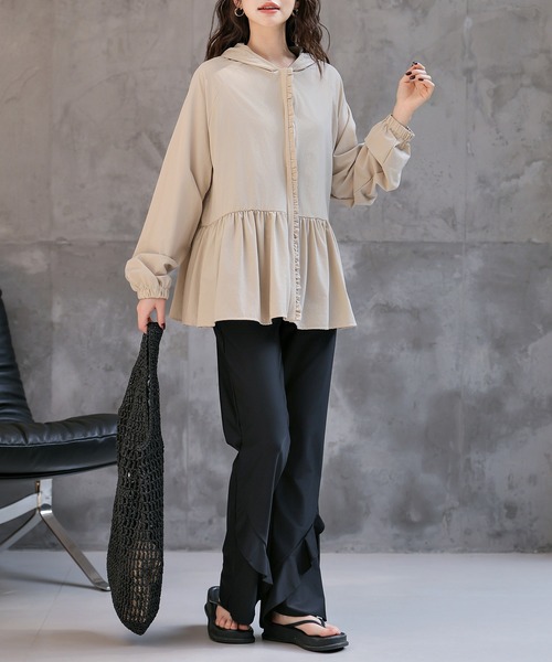 TeddyShop（テディショップ）の「【紫外線遮蔽率 99%以上/接触冷感/大きいサイズ有】レディース水着 長ぽわん袖フード付きフリルラッシュガード パーカー 水陸両用（ラッシュガード・レディース・ブラック/ベージュ/チャコールグレー/ホワイト・M/S/L/LL）」の8枚目の写真