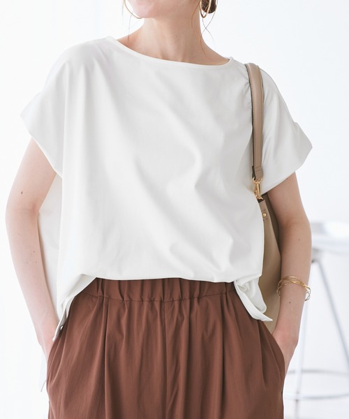 ROPE' PICNIC(ロペピクニック)の「マルチファンクション二の腕すっきり見えカットトップス(Tシャツ/カットソー・レディース・グリーン系その他/ブルー/クリーム/カーキ/ピンク/ブラック/ダークブラウン/オフホワイト・38)」の2枚目の写真