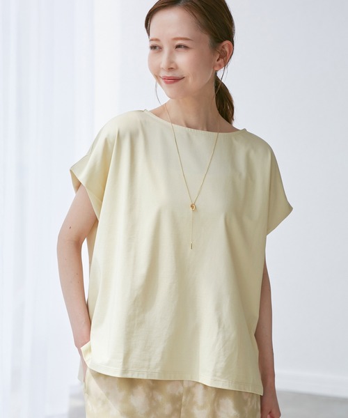 マルチファンクション二の腕すっきり見えカットトップス（Tシャツ