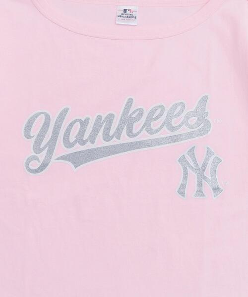 MLB（メジャーリーグベースボール）の「∴WEGO/グリッター ロゴ MLB別注オフショルビッグT（Tシャツ/カットソー・レディース・その他3/その他2/その他1・FREE）」の4枚目の写真